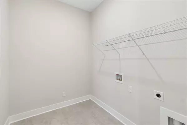 Dallas, GA 30157,568 Barnfield WAY