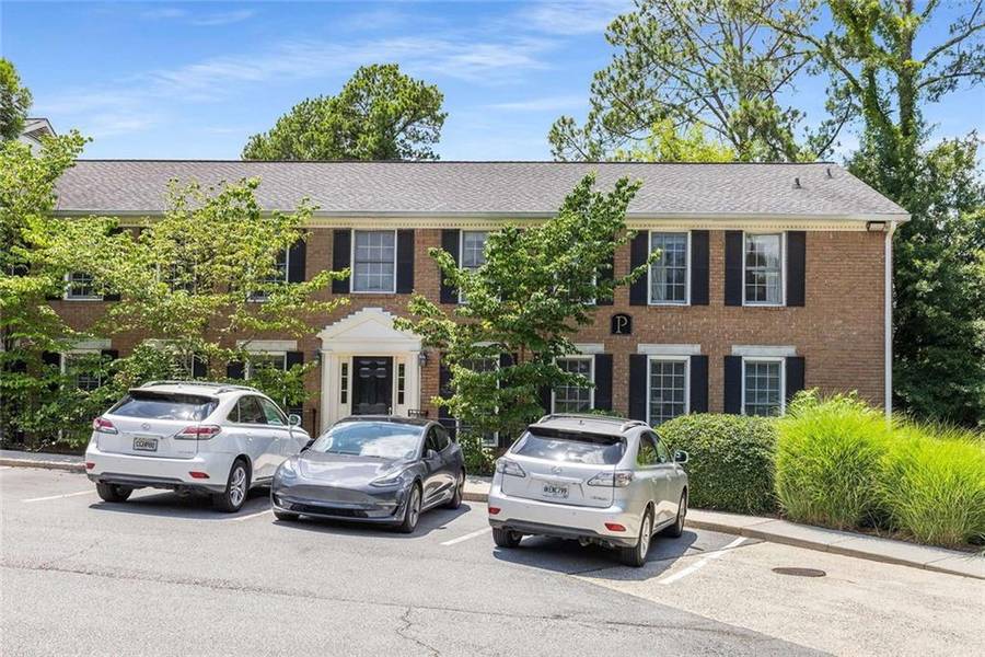 1101 Collier RD NW #P2, Atlanta, GA 30318