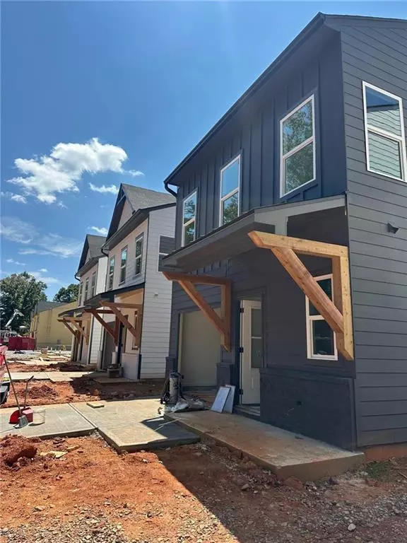 Cleveland, GA 30528,189 Jackson Heights