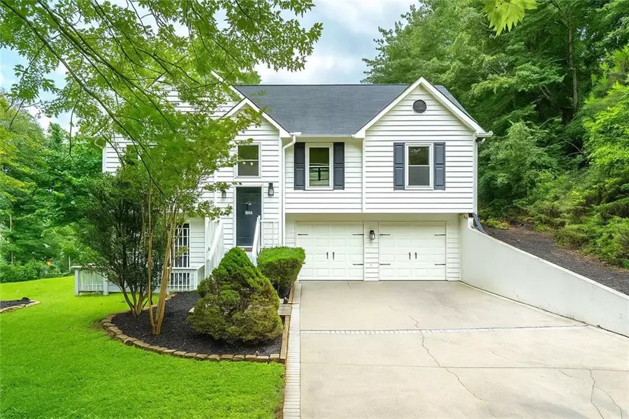5870 Shadewater Dr. DR, Cumming, GA 30041
