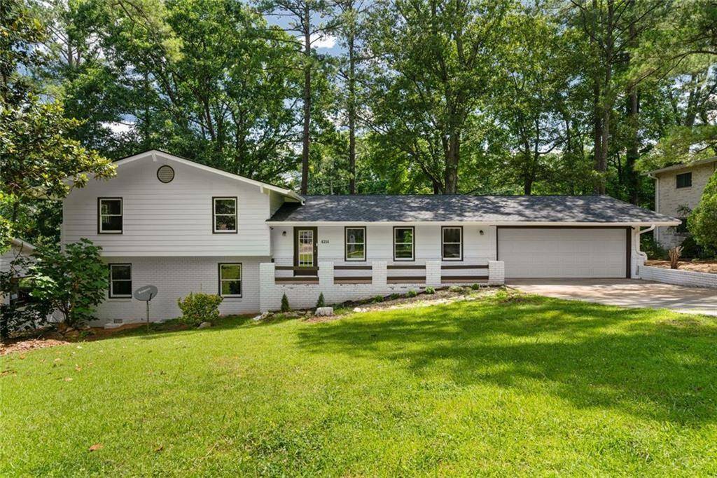 4214 Williamsburg DR, College Park, GA 30337