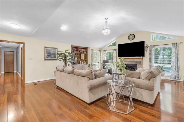 Lilburn, GA 30047,400 LITTLE JOHN DR NW