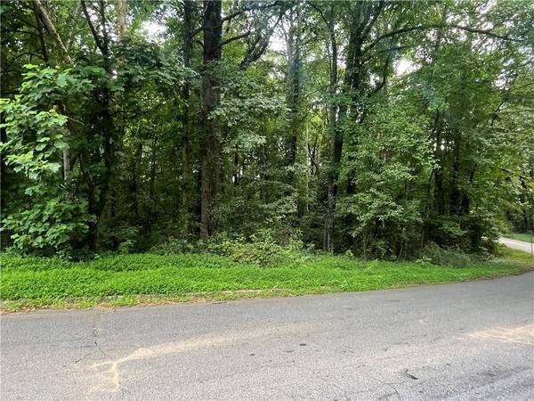 5743 Tunbridge Wells RD, Lithonia, GA 30058