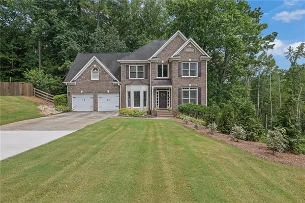 2045 Barrett Downs DR, Cumming, GA 30040