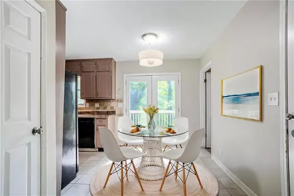 Decatur, GA 30032,3750 Glen Mora DR