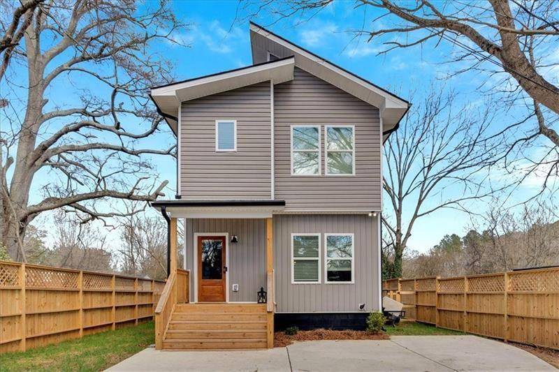 40 Crayton ST, Rockmart, GA 30153