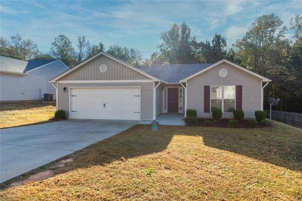 947 Haymon DR, Winder, GA 30680