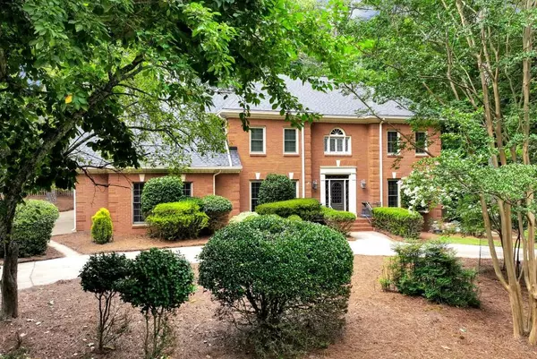 1320 Northcliff TRCE,  Roswell,  GA 30076