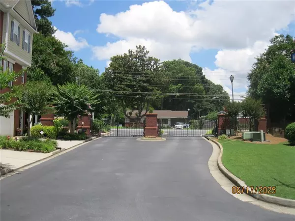 Dunwoody, GA 30360,2975 Wintercrest TRCE