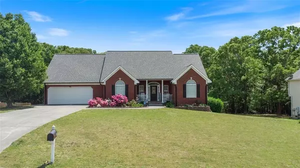 20 Friendship RD, Euharlee, GA 30145