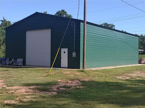 Statham, GA 30666,1679 Atlanta HWY