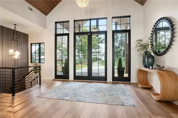 Eatonton, GA 31024,157 Lakeview DR