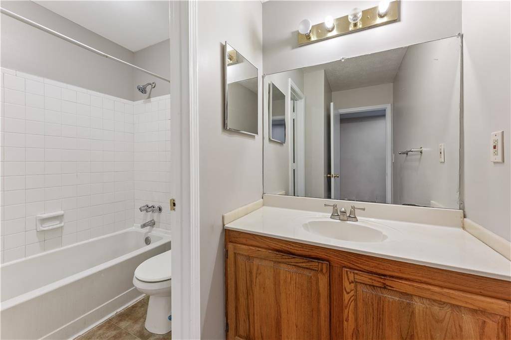 Clarkston, GA 30021,1362 Brockett PL