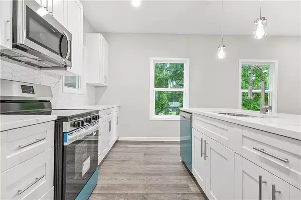 Stockbridge, GA 30281,156 Club CIR