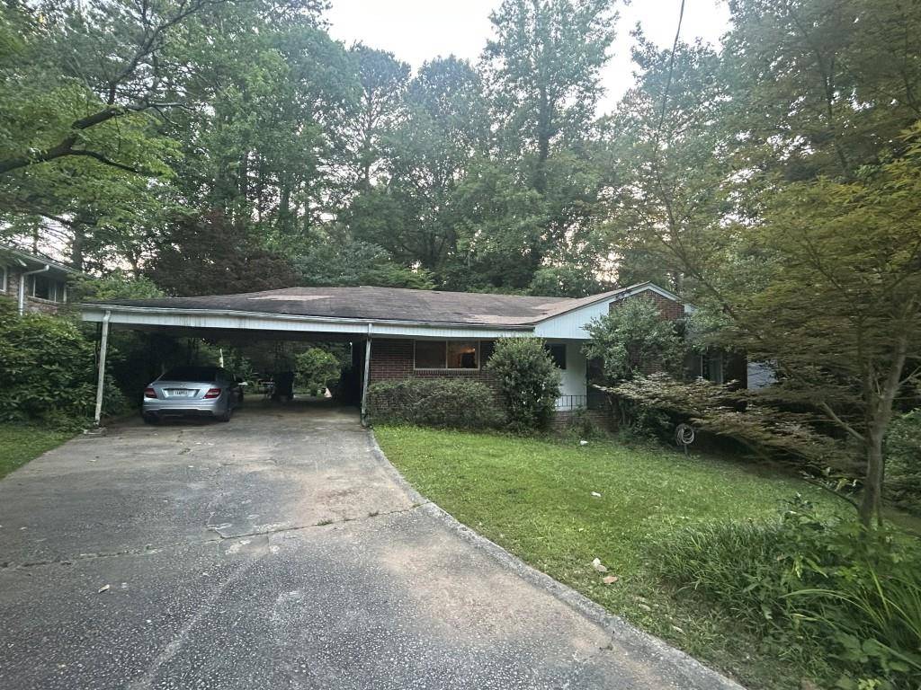 1164 Rogeretta DR NE, Atlanta, GA 30329