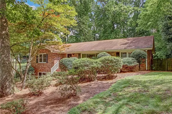 Atlanta, GA 30345,1693 Alderbrook RD NE