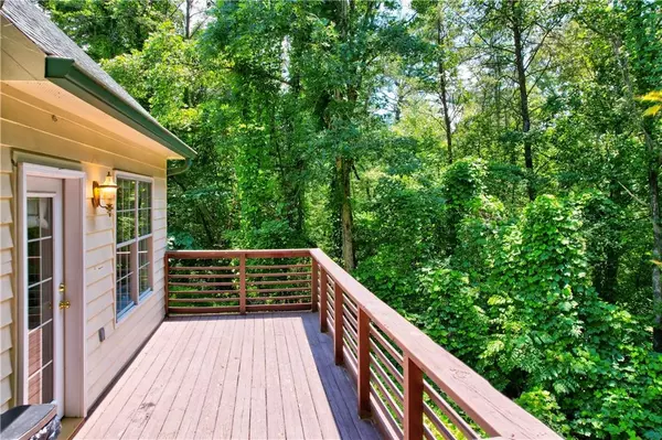 Ellijay, GA 30540,279 Gartrell ST