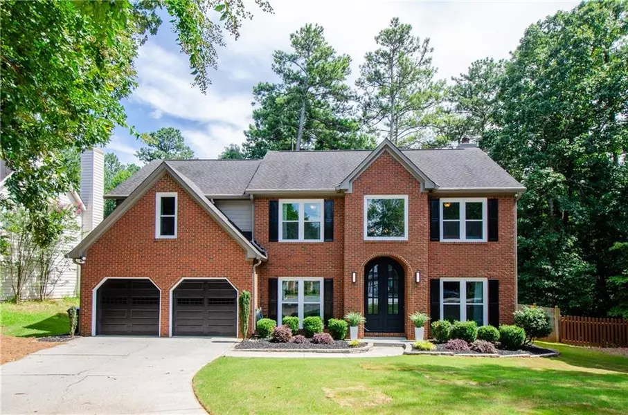 1130 Northpoint TRCE, Roswell, GA 30076