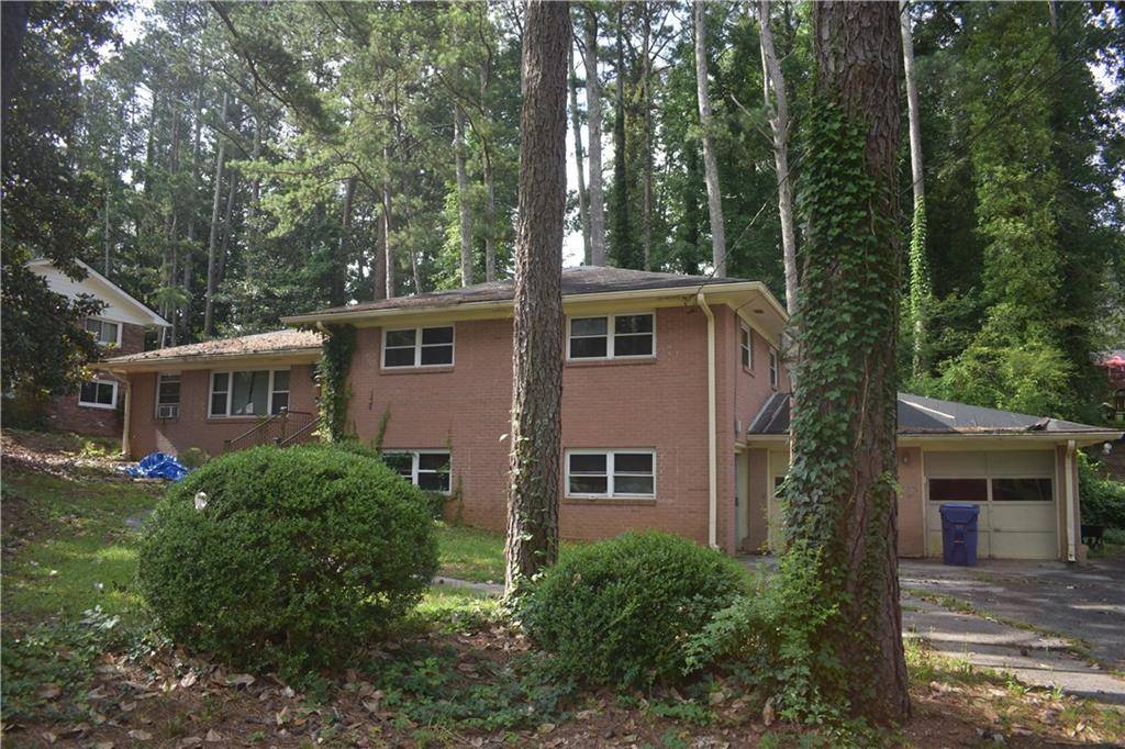 Atlanta, GA 30331,3798 King Henry RD SW