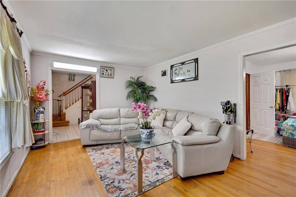 Stone Mountain, GA 30083,4389 Hambrick WAY