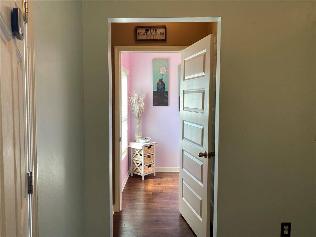 Winder, GA 30680,1945 Roxey LN