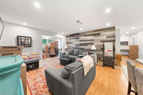 Marietta, GA 30067,2110 Augusta DR SE #204