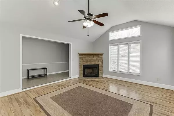 Flowery Branch, GA 30542,4434 HIDDEN OAKS DR