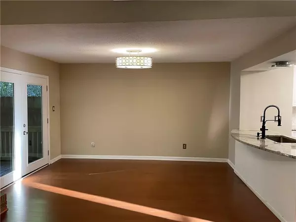 Kennesaw, GA 30144,8020 Sand Wedge CIR NW