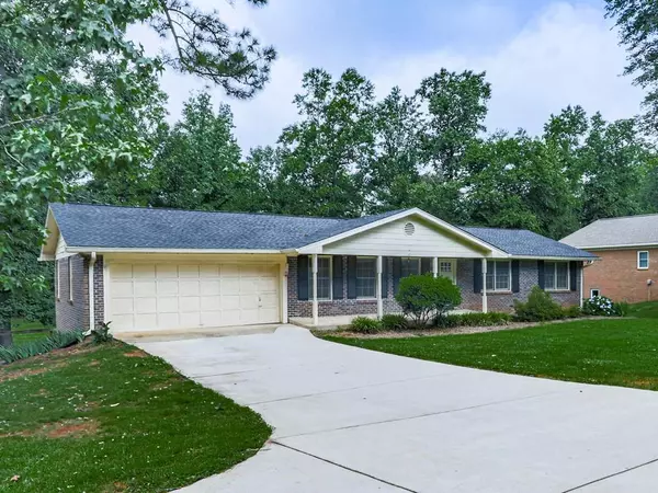 Canton, GA 30115,10381 E Cherokee DR