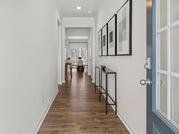 Braselton, GA 30517,393 King VLG