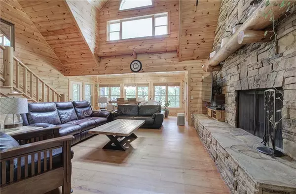 Talking Rock, GA 30175,128 Rushing Waters CT