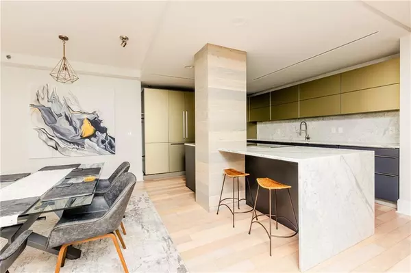 Atlanta, GA 30309,1280 W Peachtree ST NW #4003