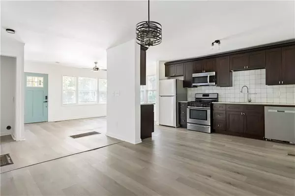 Atlanta, GA 30344,2879 Harlan DR