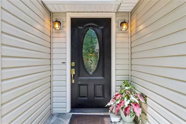 Waleska, GA 30183,161 RIDGEWOOD DR