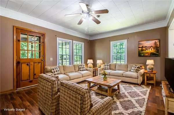 Cartersville, GA 30120,144 Burnt Hickory RD SE