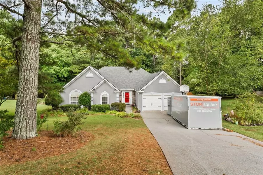 110 Fallow LN, Acworth, GA 30101