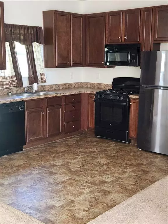 Riverdale, GA 30296,6494 Grey Fox WAY