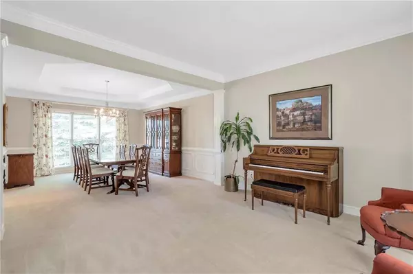 Alpharetta, GA 30005,5600 Buck Hollow DR