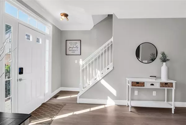 Sugar Hill, GA 30518,5990 EAGLE TIFF LN