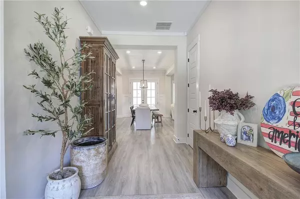 Ball Ground, GA 30107,884 Oxford RD