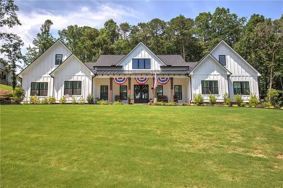 884 Oxford RD, Ball Ground, GA 30107