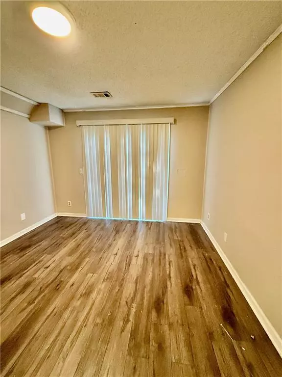 Clarkston, GA 30021,106 Plantation DR