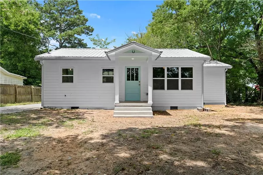 5233 Groovers Landing RD SE, Acworth, GA 30101