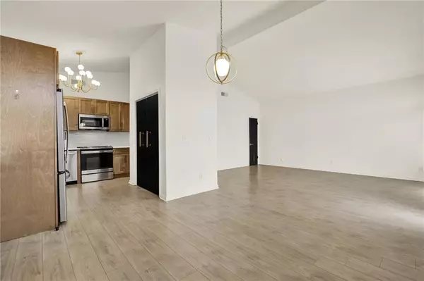 Calhoun, GA 30701,215 Maplewood DR SW