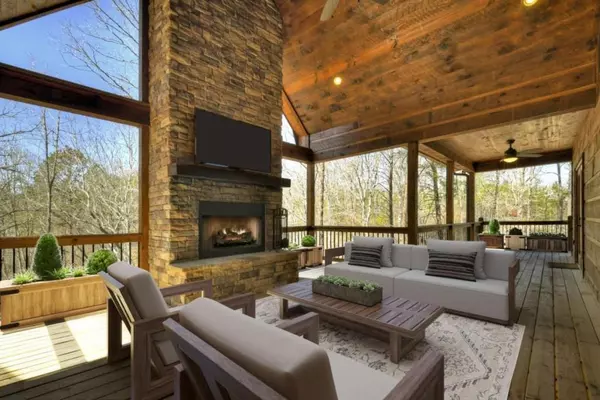 Mineral Bluff, GA 30559,658 Highland Gap