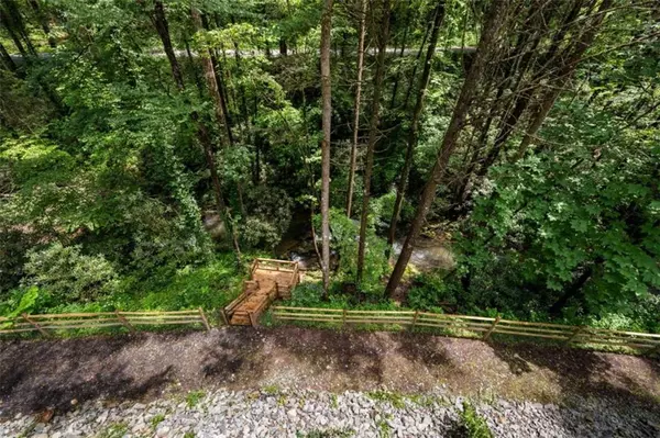 Ellijay, GA 30540,10323 OLD CCC CAMP ROAD RD