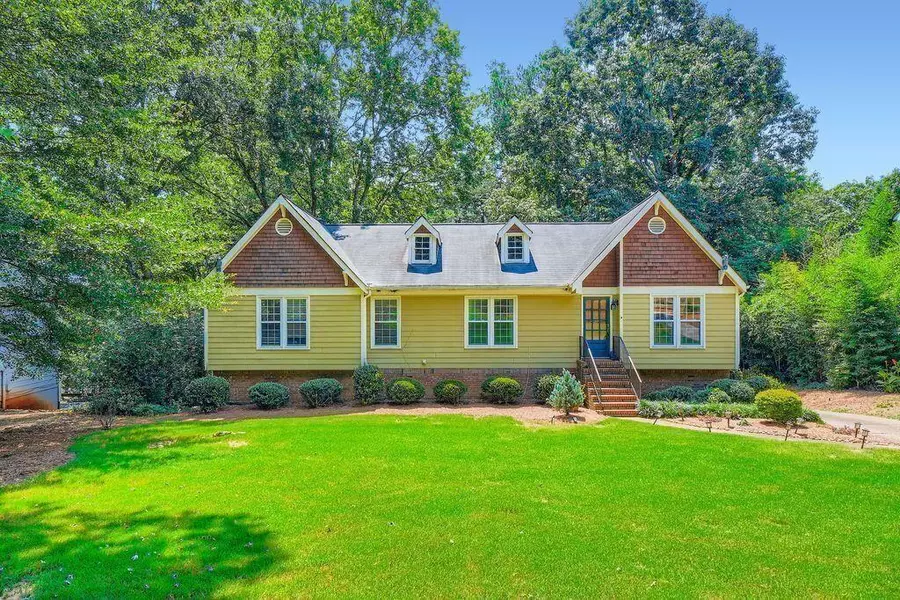 350 Lamplighter LN SE, Marietta, GA 30067