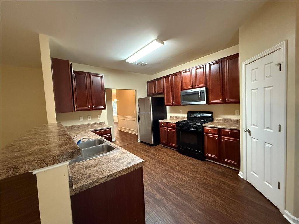 Atlanta, GA 30331,545 Platoro CT SW