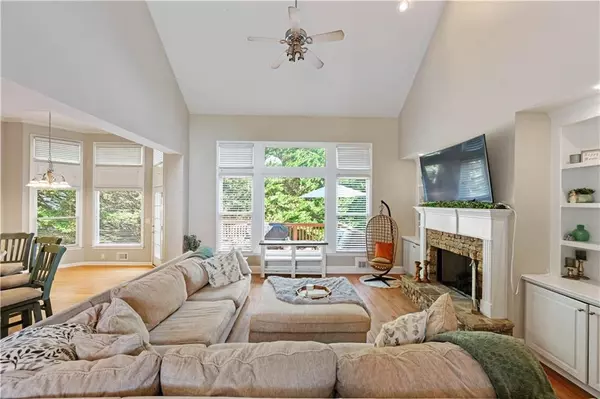 Canton, GA 30115,801 Windsor RDG