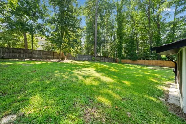 Lawrenceville, GA 30043,1637 Deer Run RD
